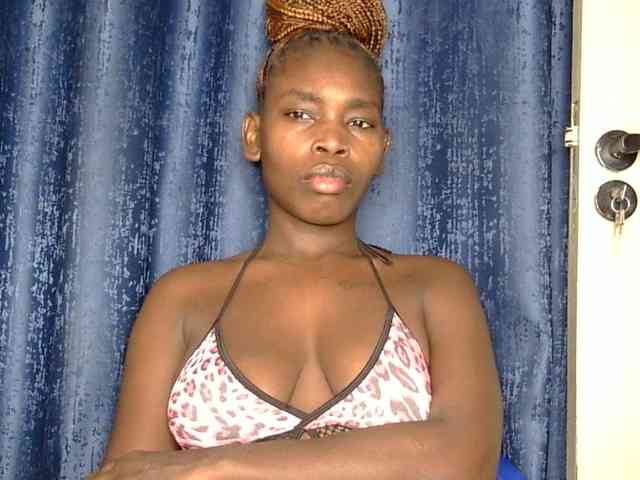 Sweet-ebony5 webcam