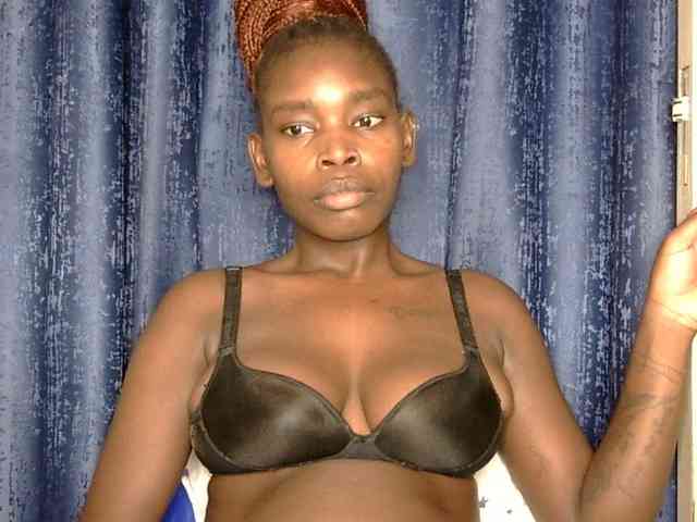 Sweet-ebony5 webcam