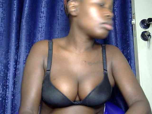 Sweet-ebony5 webcam
