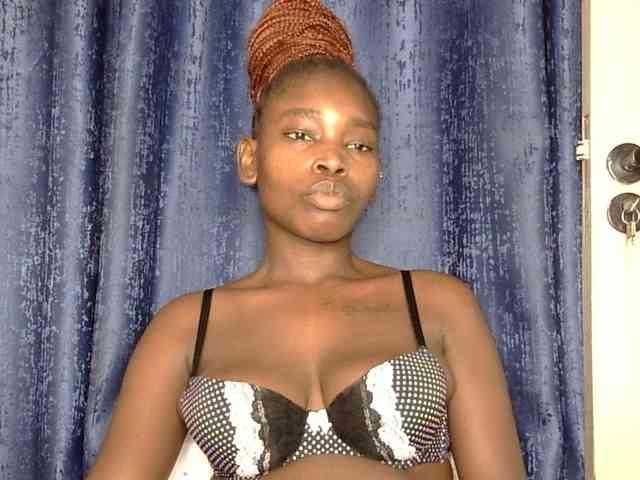 Sweet-ebony5 webcam