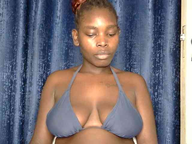 Sweet-ebony5 webcam