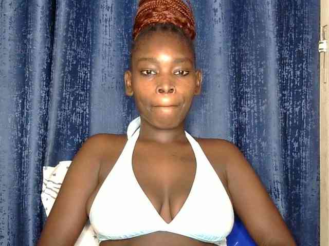 Sweet-ebony5 webcam