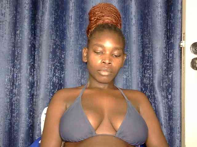 Sweet-ebony5 webcam