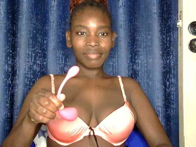 Sweet-ebony5