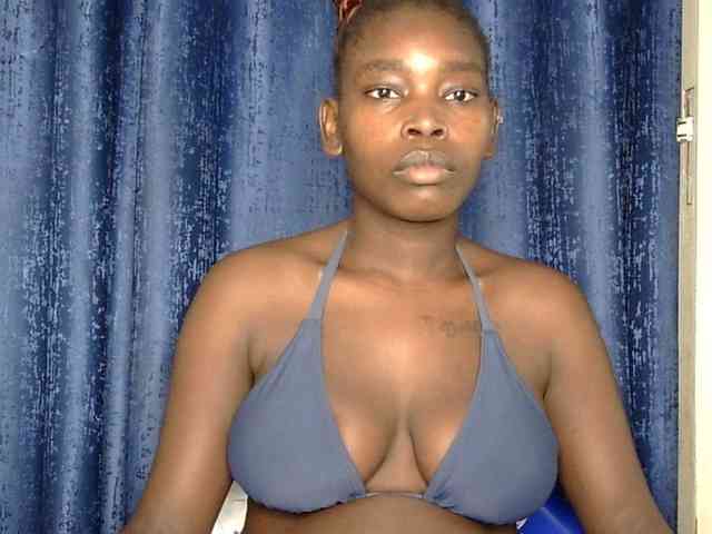 Sweet-ebony5 webcam