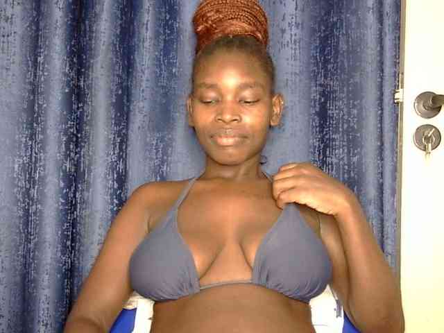 Sweet-ebony5