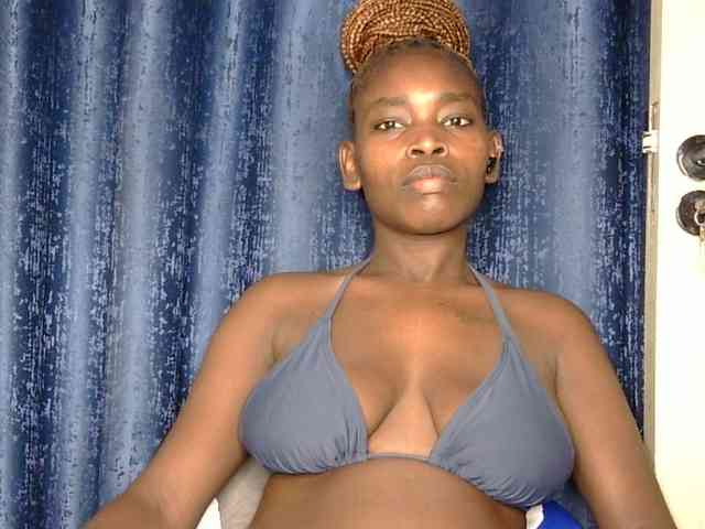 Sweet-ebony5 webcam