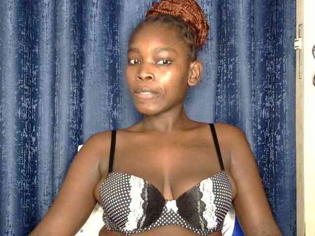 Sweet-ebony5 webcam
