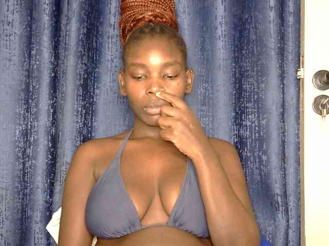 Sweet-ebony5 webcam