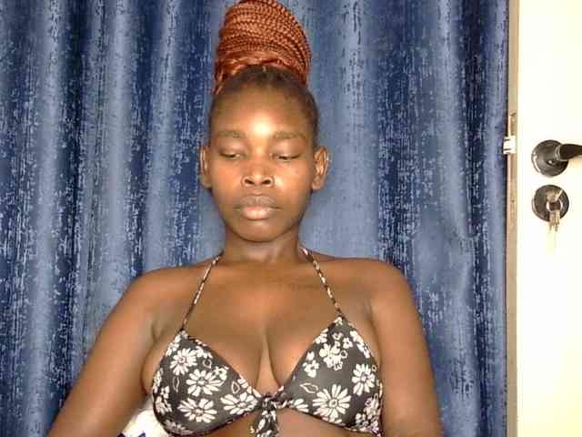Sweet-ebony5 webcam
