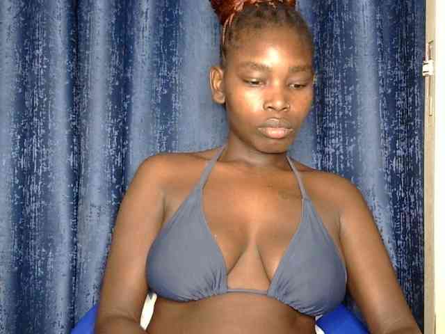 Sweet-ebony5