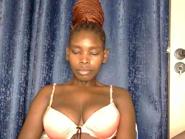 Sweet-ebony5 webcam