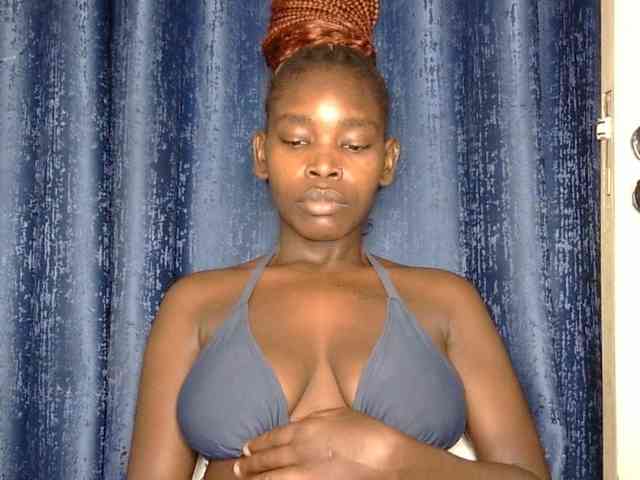 Sweet-ebony5 webcam