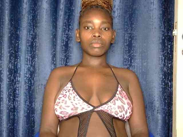 Sweet-ebony5 webcam