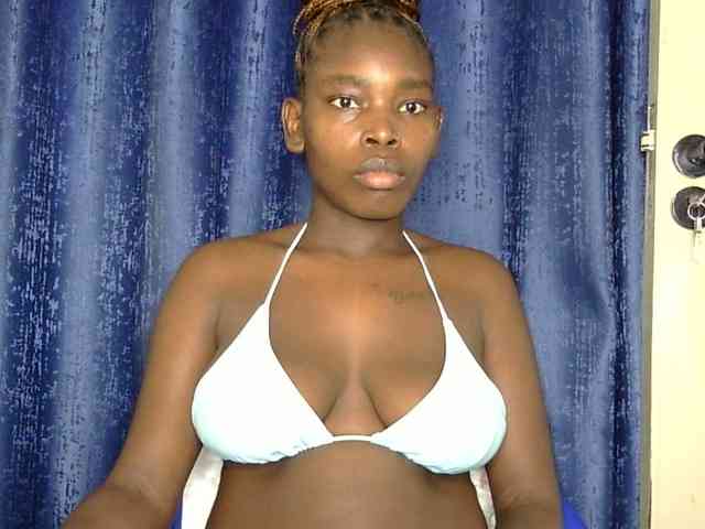 Sweet-ebony5 webcam
