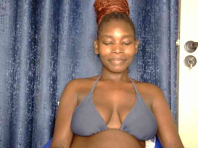 Sweet-ebony5 webcam