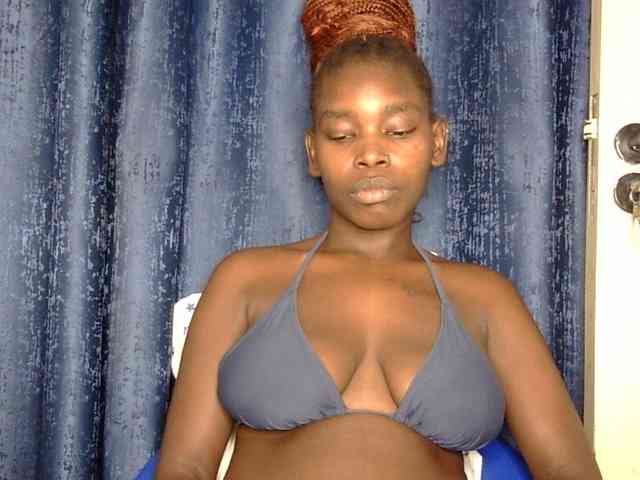 Sweet-ebony5 webcam