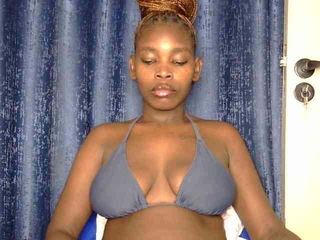 Sweet-ebony5 webcam