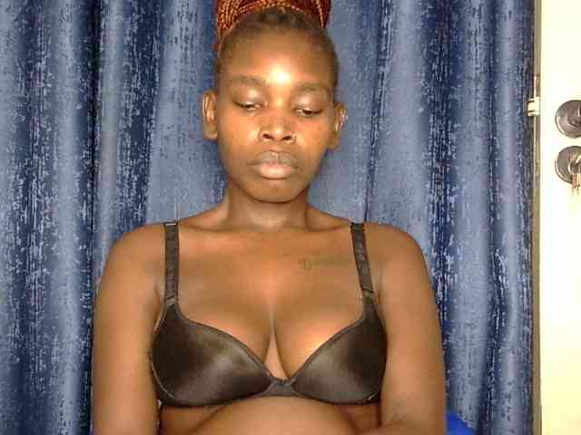 Sweet-ebony5 webcam