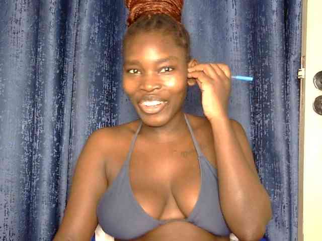 Sweet-ebony5 webcam