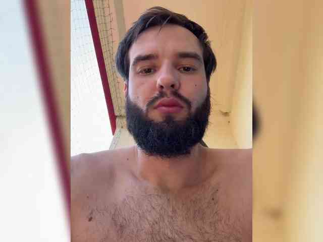 NickolasG