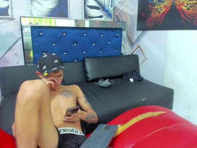 RhabenaBoysex webcam