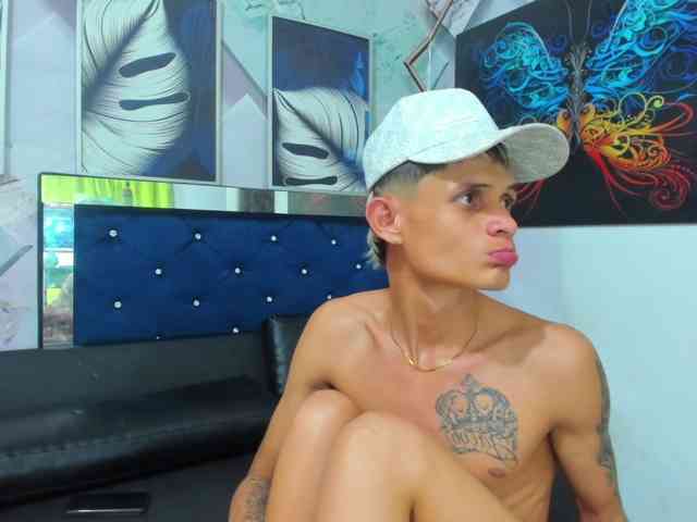 RhabenaBoysex webcam