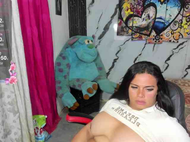 valery982 Live Webcam on BongaCams