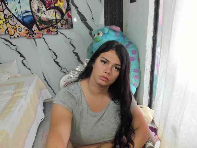 valery982 Live Webcam on BongaCams