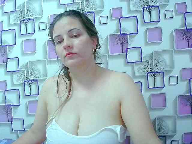 HotZannya69 webcam