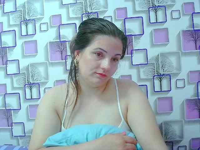 Модель: HotZannya69