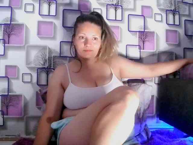 HotZannya69 webcam