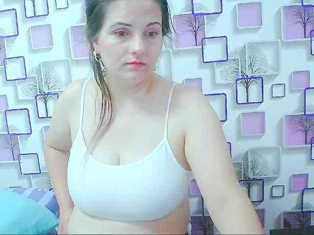HotZannya69 webcam