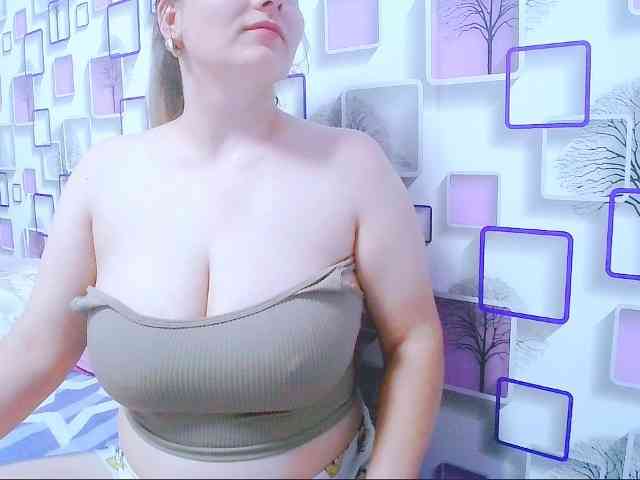 HotZannya69 webcam