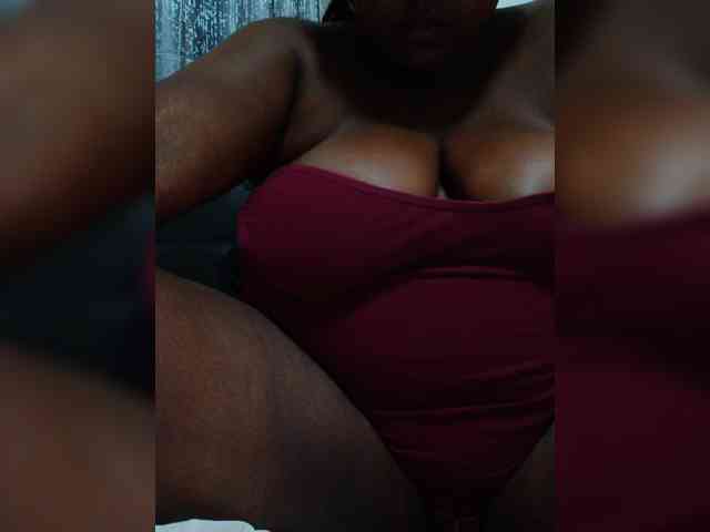 Fatpussydoll webcam