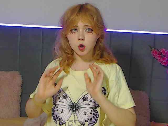 EmilyAngels webcam