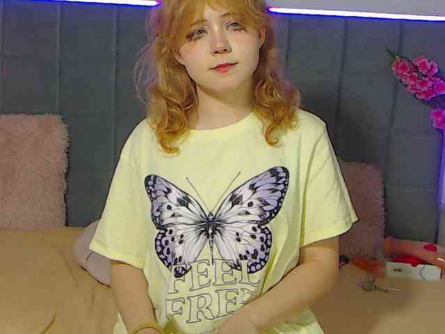 EmilyAngels webcam