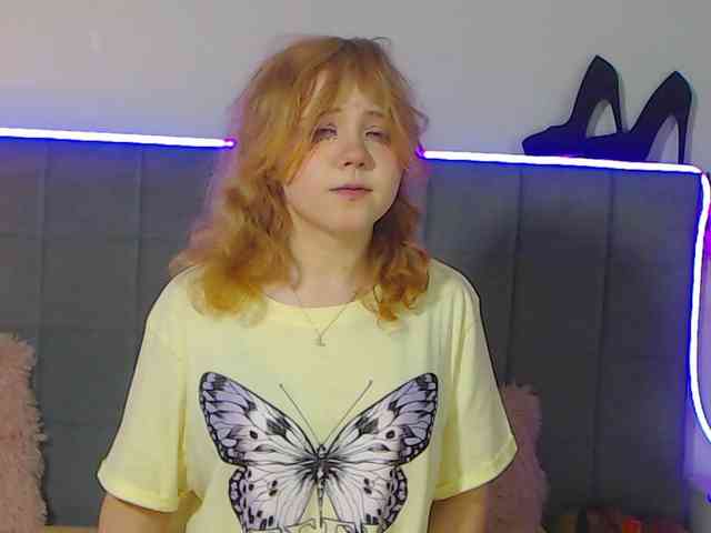 EmilyAngels webcam