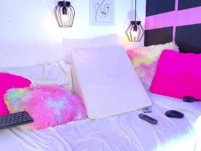 CARO-ANGELL webcam