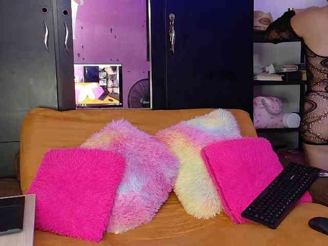 CARO-ANGELL webcam
