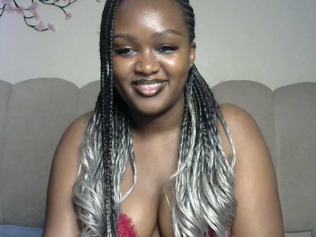 miss-caramel's BongaCams show and profile