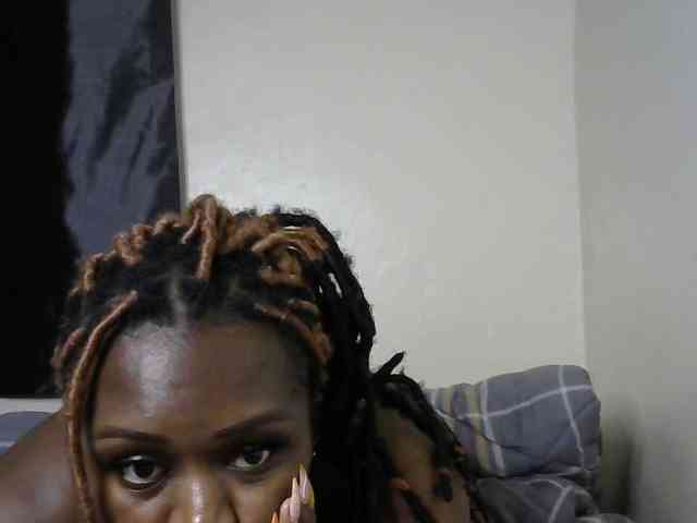 miss-caramel webcam