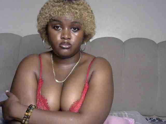 miss-caramel webcam