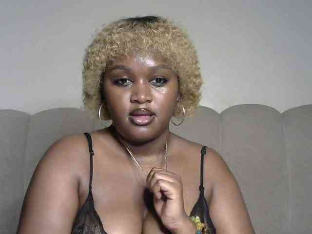 miss-caramel webcam