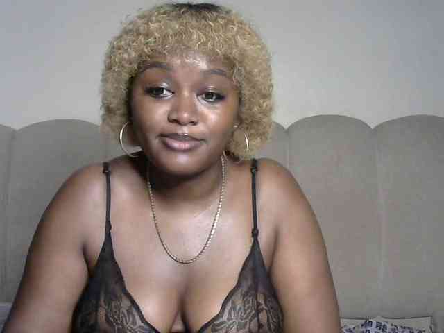 miss-caramel webcam