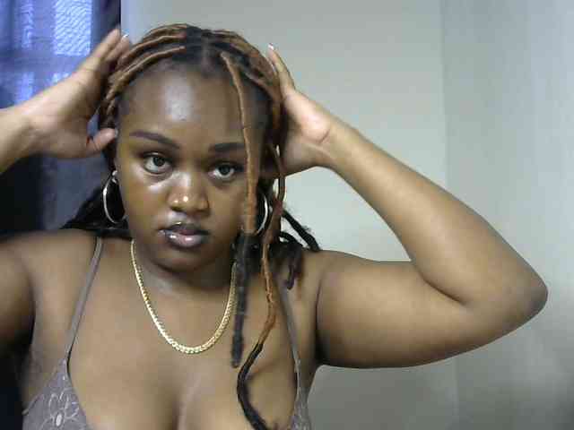miss-caramel webcam