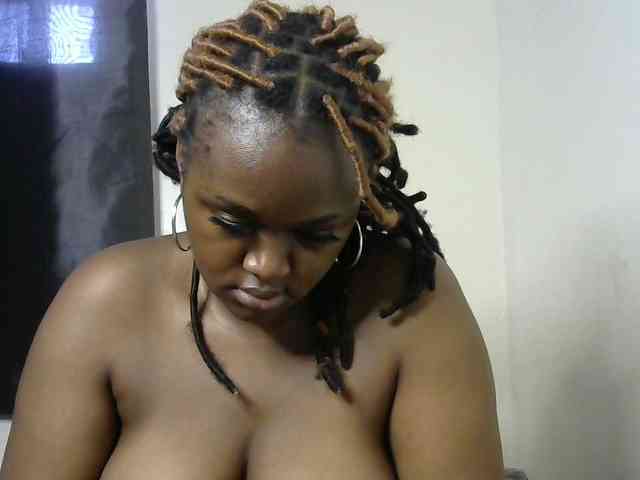 miss-caramel webcam