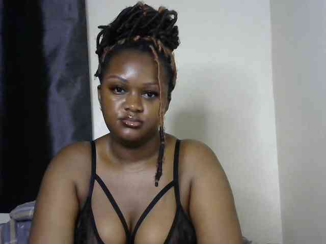 miss-caramel webcam