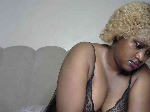 miss-caramel webcam