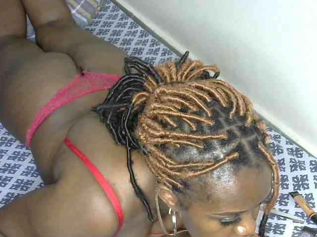 miss-caramel webcam